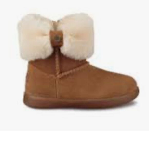 UGG Baby Ramona Boot, Size 0/1. BRAND NEW has tag but no box - Picture 1 of 14